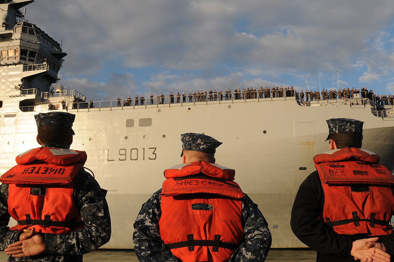 120126-N-SB587-316 (6803011467).jpg